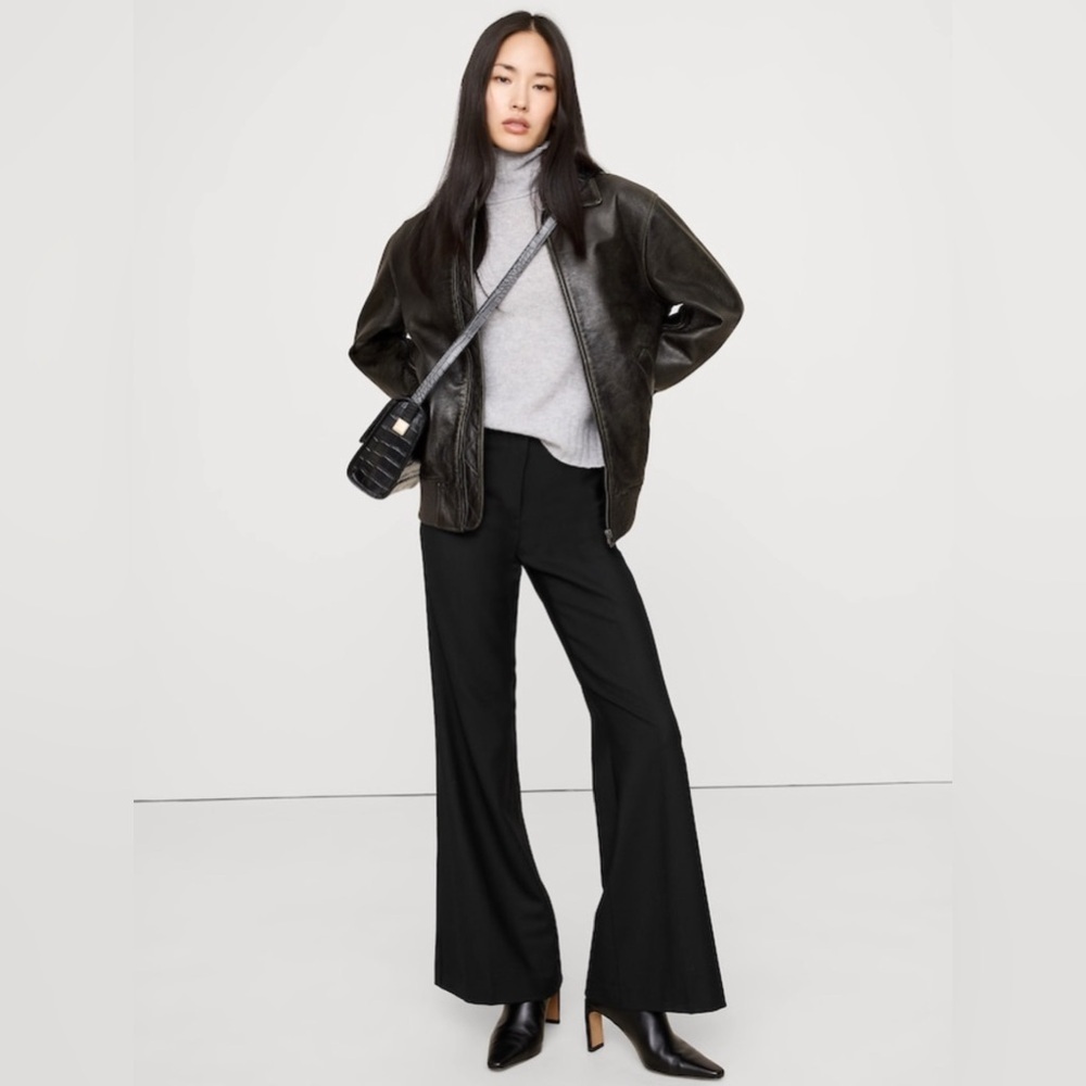 NWT Banana Republic Mid Rise Flare Stretch Wool Blend Pant Sz 12/L (#828950)